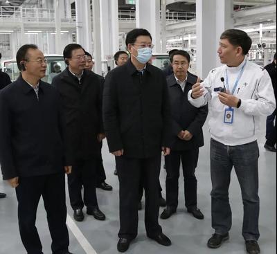 朱勤虎調(tiao)研鹽(yan)城(cheng)新能源產(chan)業(ye)發展 深(shen)化(hua)市場(chang)監管(guan)服(fu)務(wu)，助(zhu)力(li)綠(lv)色轉型